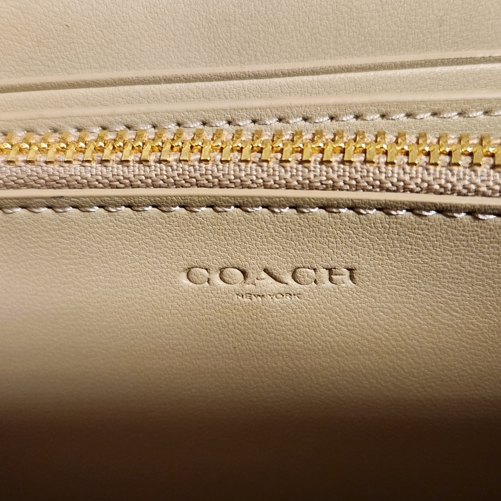 Coach Cream Floral Women's Leather Wallet  NEW NO TAG - Picture 4 of 6